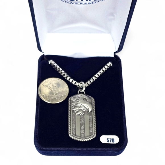 Montana Silversmiths Men's Patriotic Strength Dog Tag Necklace  Retail $70 - New - Picture 5 of 9